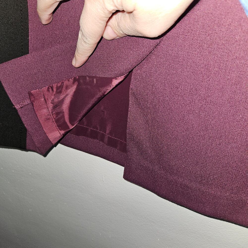 Halogen High Rise Pencil Skirt Black Maroon Colorblock Panel Skirt Size 6 - Picture 6 of 8